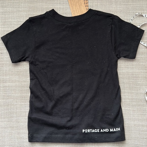 BOGO Portage and Main “do not feed the goalie” t shirt 2T - Picture 2 of 5